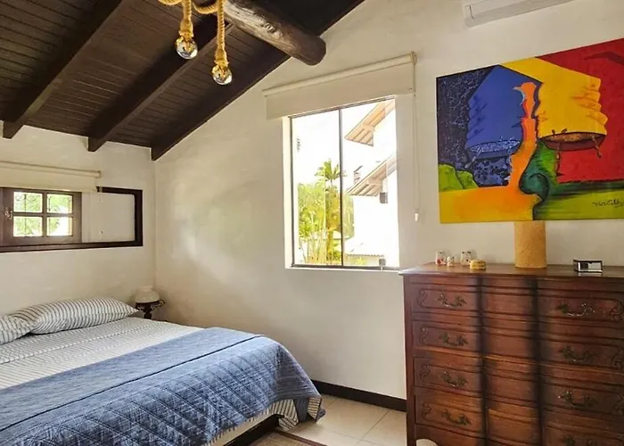 Casa Charmosa, Em Condominio Na Cachoeira