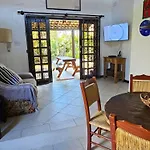 Casa Charmosa, Em Condominio Na Cachoeira